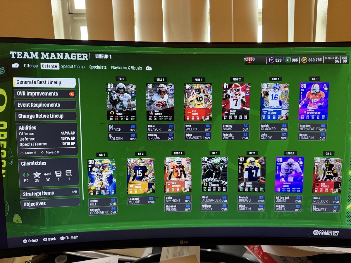 ayethatskendall's tweet photo. @TapXMikey any recommendations  ? https://t.co/edFD80HXle