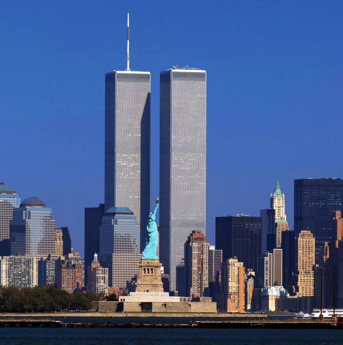 bennyjohnson's tweet photo. Tens of THOUSANDS of 9/11 Families DEMAND Mamdani Stay Home Home from 25th Anniversary Ceremony 

Over 62,000 have signed a petition urging NYC Mayor Zohran Mamdani to skip the Ground Zero memorial. Thousands of victims’ relatives joined, saying he doesn’t belong. https://t.co/HLVeWt5mc4