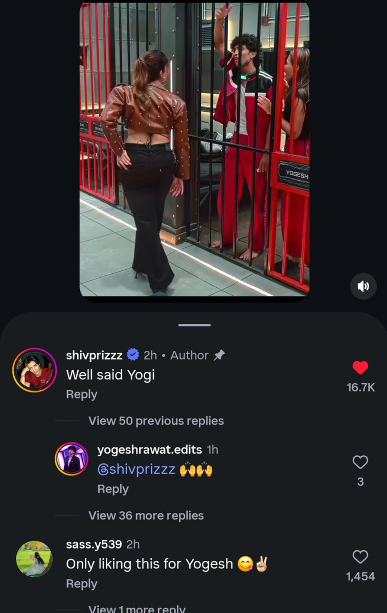 otaku_buterfly's tweet photo. I am loving this multiverse collab of Yogesh and Shivprizz 🥹🙌

He literally made a reel with Yogesh's dialogue "Bahar jake shivprizz ke sath reel banana" 😭🤣

#LockUpp2
#YogeshRawat https://t.co/ZzqHImNFqa