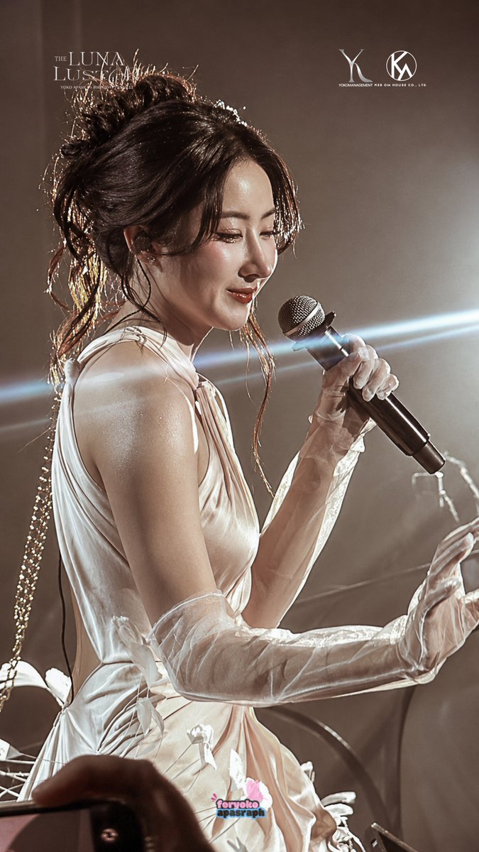 foryokoapasraph's tweet photo. Every photo from today felt like a warm hug.

APASRA THE LUNA LIGHT
#YOKO25thBDfanmeet
#YOKOLunaLusterinBKK
#YokoApasra #โยโกะอาภัสรา https://t.co/QZpYE2WZ1m