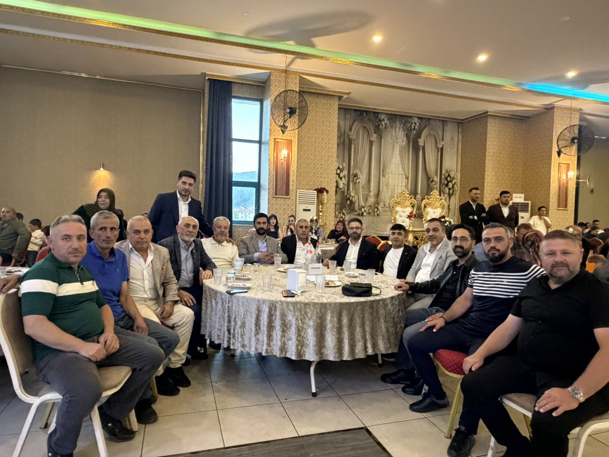 AltunayGuray's tweet photo. Belediye Başkan Yardımcımız Sayın Sefer Akyer’in kıymetli kızı Yıldız ile Mustafa kardeşimizin düğün merasimine, Belediye Başkanımız Sayın Süleyman Acar, yönetim kurulu üyelerimiz ve meclis üyelerimizle birlikte katıldık.

Yıldız ve Mustafa kardeşlerimize bir ömür boyu sağlık, huzur ve mutluluk diliyor; Akyer ve Ceylan ailelerini gönülden tebrik ediyor, bu güzel birlikteliğin hayırlara vesile olmasını temenni ediyorum.