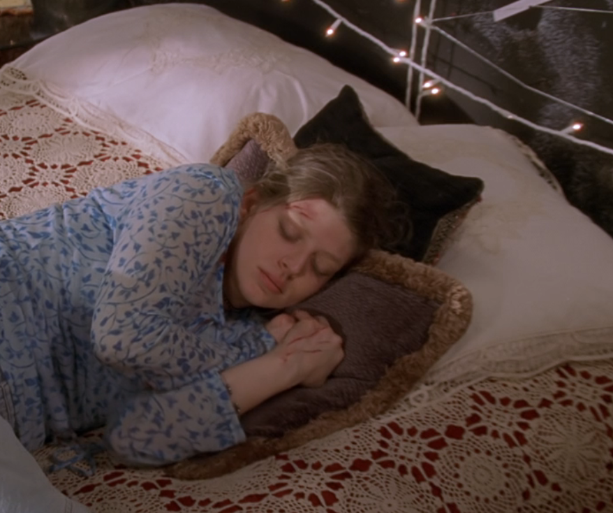 maclaysarchive's tweet photo. shh she's sleepy https://t.co/0OUKJB3bro