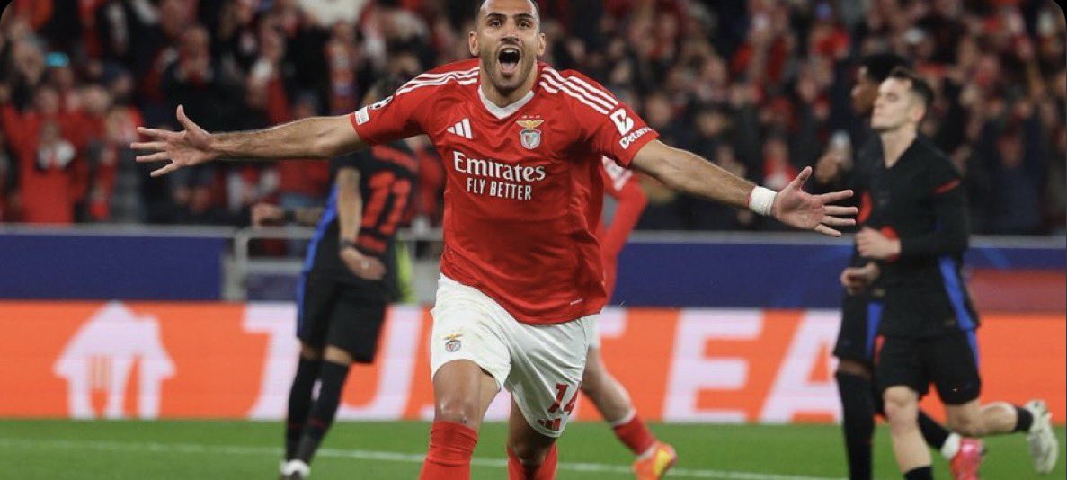 wilsondail's tweet photo. 🚨Barcelona are now considering Vangelis Pavlidis as alternative to Julian Alvarez. #Barca looking to strengthen No.9 position + Ferran Torres on radar of #PSG 🔵 #fcblive https://t.co/Bq7XUndN4V