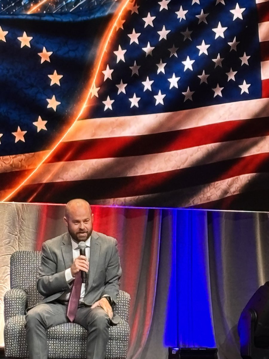 RealLeslieWhite's tweet photo. Luke Ragland with #DanielsFund explained the #BBB Tax Credit for K12 Education! Thanks @POTUS #TrumpβΌοΈ#ChoiceinEducation #ParentsKnowBest @my_ccu #WesternConservativeSummit2026 #Education ππππβοΈππβοΈ https://t.co/XcWk4qx0qL