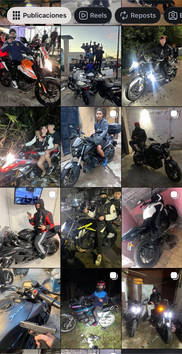 LeandroArielpr's tweet photo. @mauroszeta Claro pero con los coleccionistas estos no pueden hacer nada no? 🤡 https://t.co/IG4lzpQfiq
