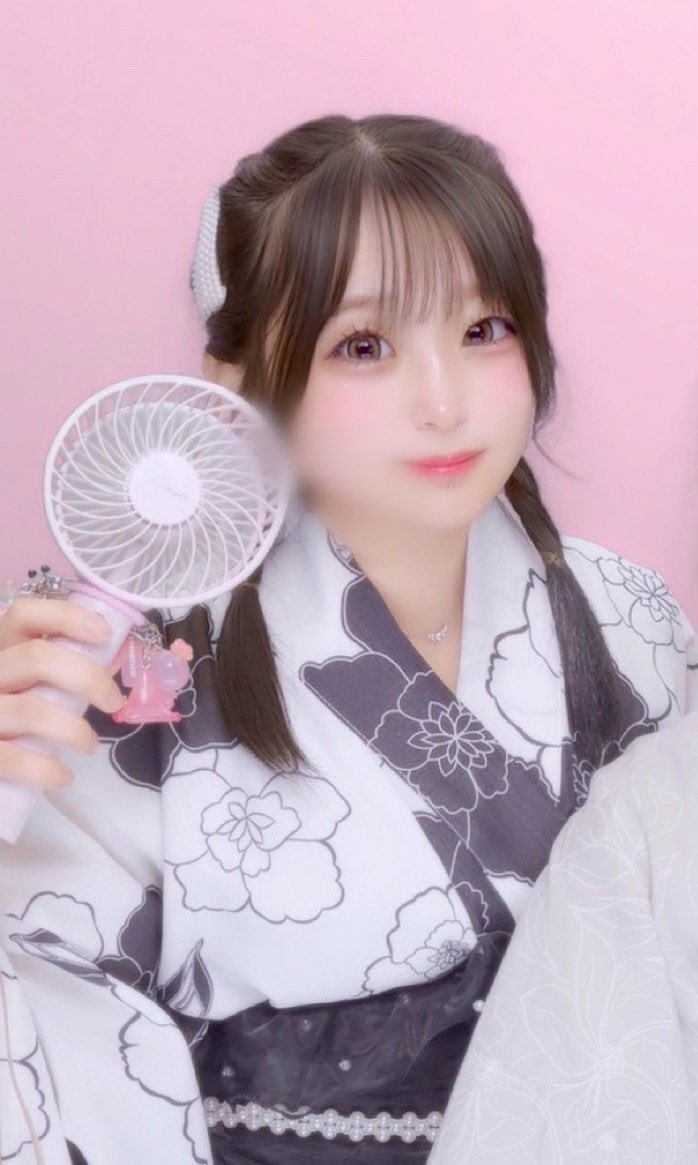 84ub8's tweet photo. 花火見てきた🩷 https://t.co/5tmqEDdtdQ