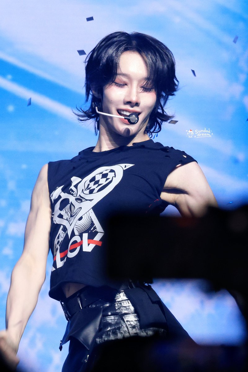 sundae_dream__'s tweet photo. 260718 Serving-X 

𝓝𝓸𝔀 𝓽𝓱𝓮 𝓼𝓹𝓸𝓽𝓵𝓲𝓰𝓱𝓽'𝓼 𝓸𝓷 𝓶𝓮 🪩💫

#xlov #엑스러브
#루이 #rui #陳冠叡 https://t.co/kBy0mqbrHn