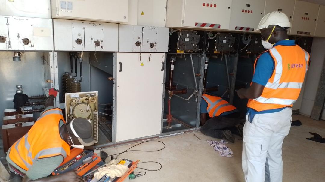 sen_eau's tweet photo. Chaque chantier a son importance. Et chacun contribue à acheminer l'eau jusqu'à vous. 💧
Ces images montrent une nouvelle série d'interventions en cours sur notre réseau
#SENEAU #travauxréseau #transparence #engagement #eaupotable #maintenance #servicepublic #Dakar https://t.co/aQpP0ZZGSV
