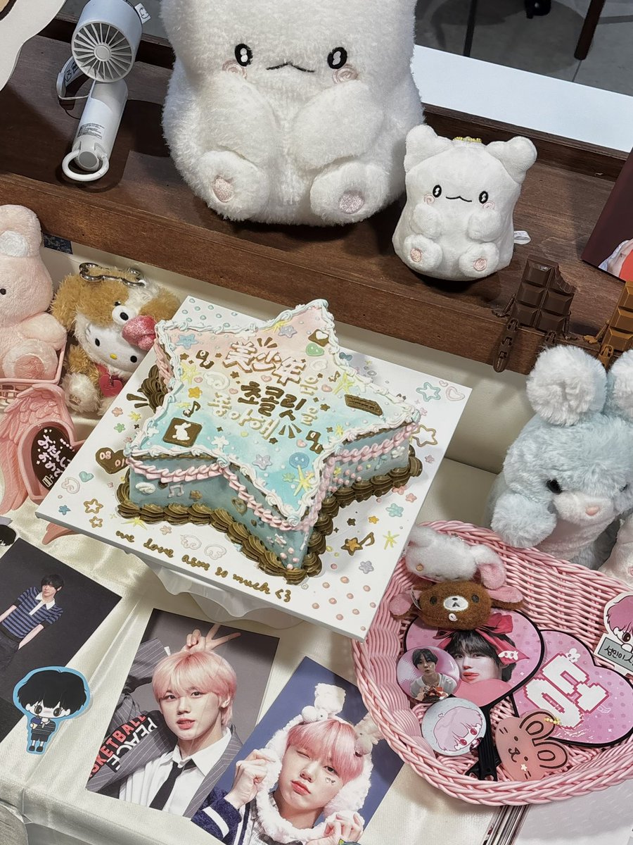 ima71518's tweet photo. 오빠 생일축하해~~🎂🐰

#美少女는_성민이를_좋아해 https://t.co/tDlYMVzjvc