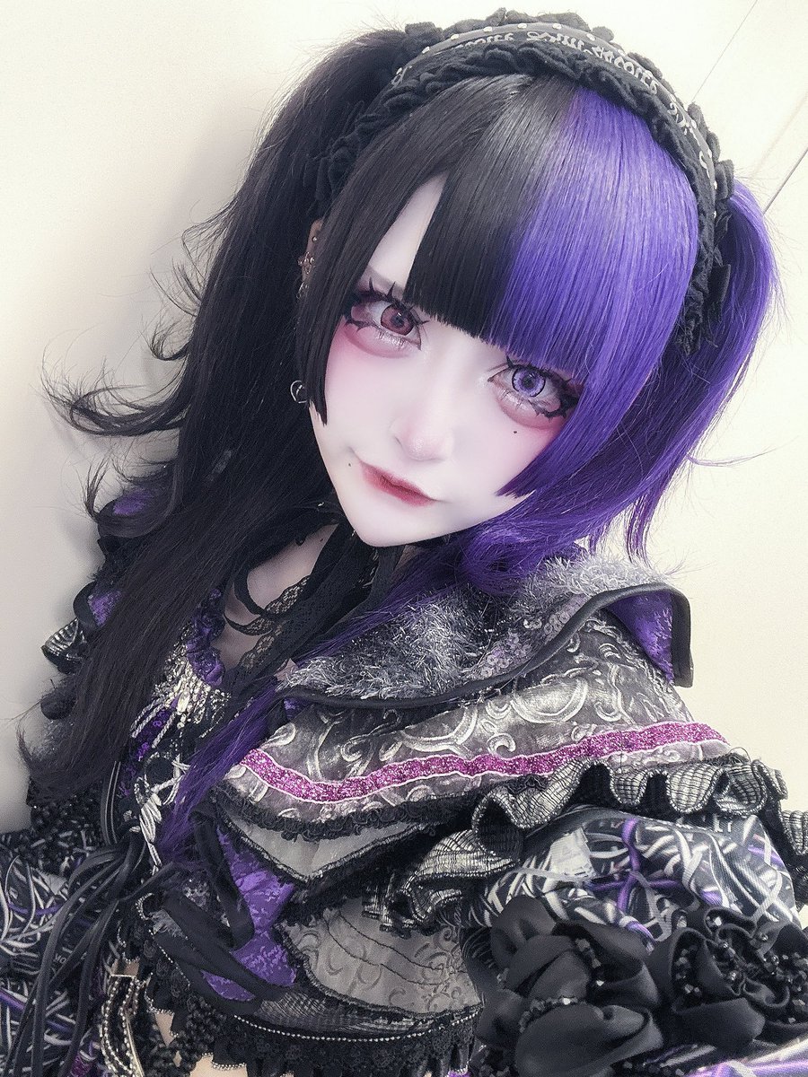 aru_madoromi's tweet photo. 8月もよろしくねദ്ദിᵔ.˛.ᵔ₎ https://t.co/c6dfMEyk1h