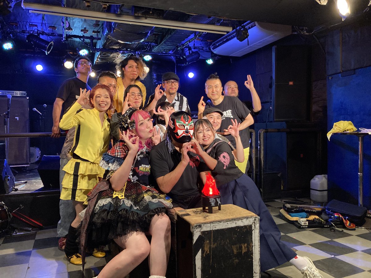 SHIROUi's tweet photo. アウトブレイクマニア2026開幕戦！長丁場だけど面白かった✨選りすぐりのキ◯ガイを集めた感のあるイベントでライブハウスまだまだ面白いじゃんと再確認😌

#アウトブレイクマニア2026 https://t.co/o0ya9Jc8Se