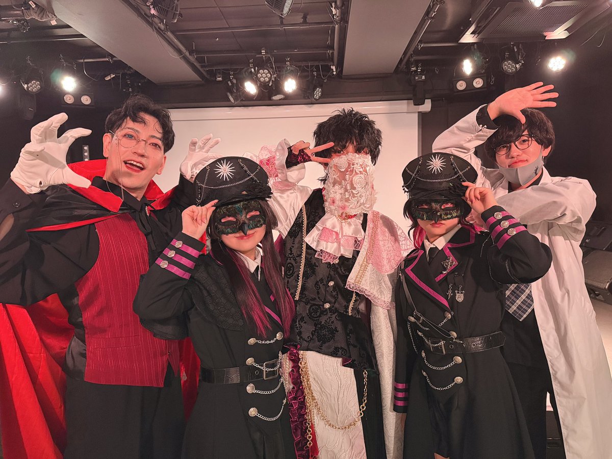 POPPINGENGEN's tweet photo. WADAI!!フェス!!ありがとうございました‼️
@loveten_10 らぶてんさんお声がけありがとうございました‼️
有名歌い手さん達のイベントは超新鮮でめちゃくちゃ楽しかったです‼️
ありがとうございましたーーーー‼️
写真は弎羽⭐︎さん達と❣️ https://t.co/iln64shG3d