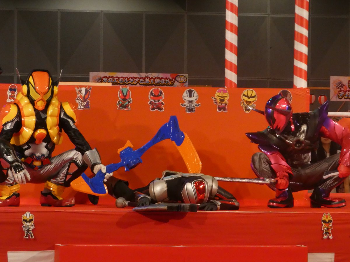 hiro10_as02's tweet photo. ガラの悪い3号コンビ笑

#仮面ライダードォーン　
#仮面ライダーヴラム　
#スーパーヒーロー夏祭り https://t.co/tUSE9KeLm4
