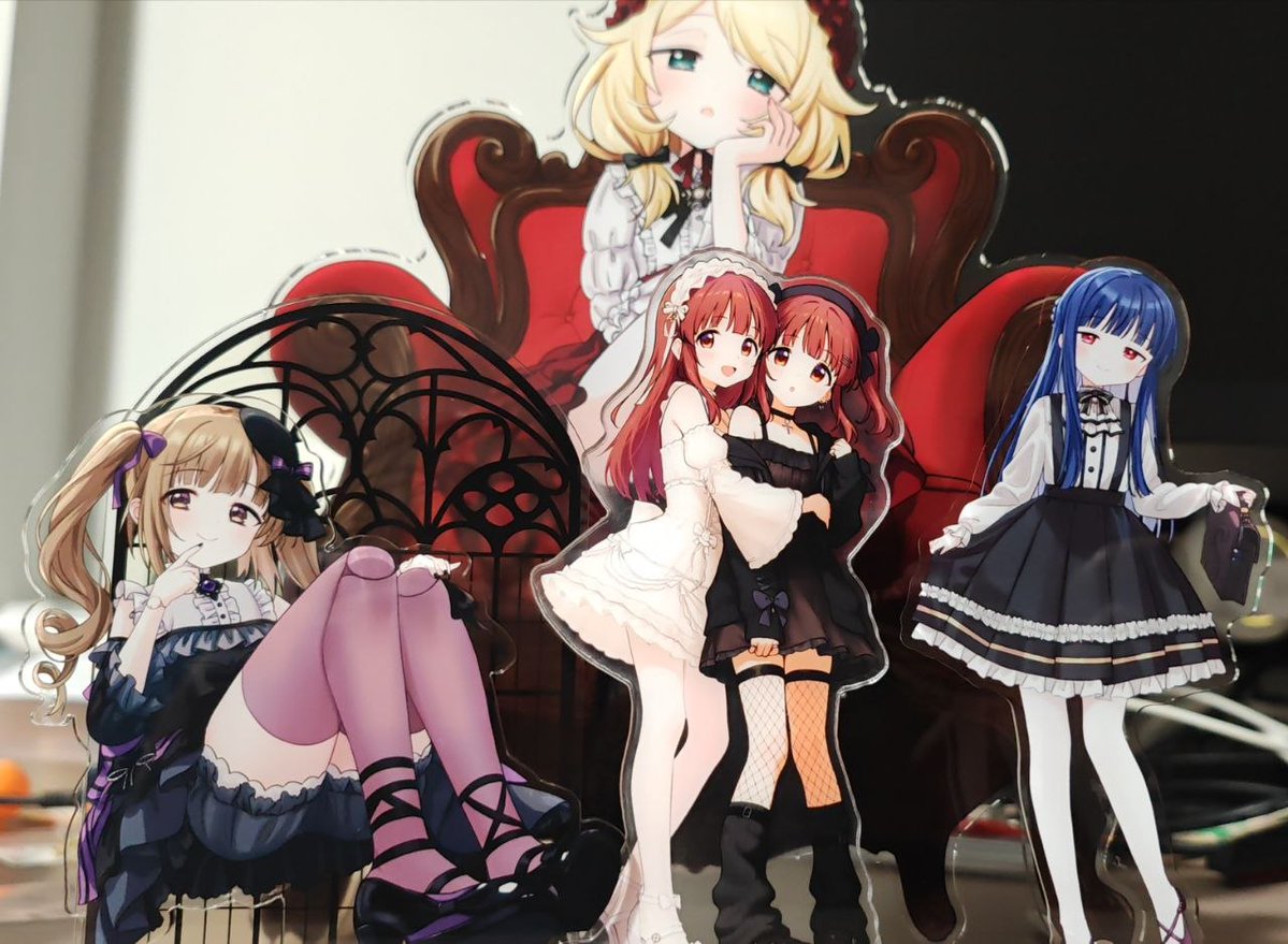 alllucknologic's tweet photo. 謬悠子さんとアイルルさんのアクリルスタンドが届いた！ https://t.co/aKM8G9ekRW