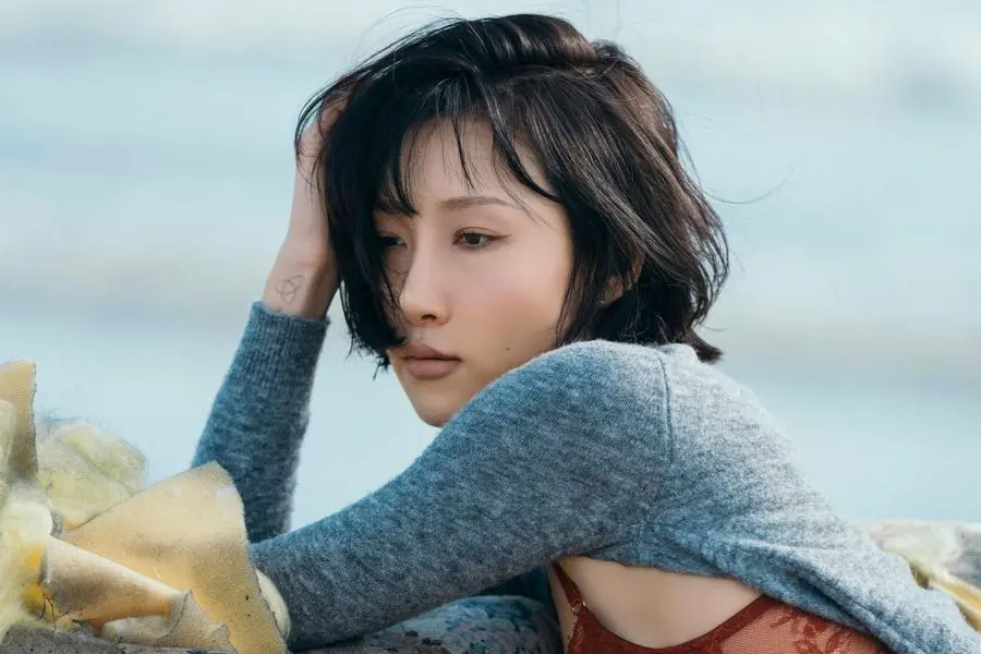 kchartsmaster's tweet photo. Most popular female soloist songs on MelOn each month in 2026:

January: HWASA - Good Goodbye
February: HWASA - Good Goodbye
March: HWASA - Good Goodbye
April: HANRORO - Landing In Love
May: YENA - Catch Catch
June: YENA - Catch Catch
July: YENA - Catch Catch https://t.co/3KI28a7un5