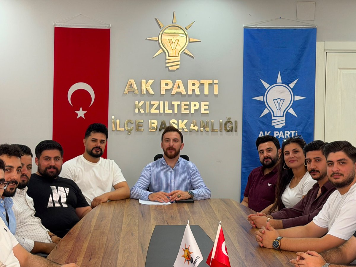 AkgencKiziltpe's tweet photo. Geleceğimiz için daima çalışıyoruz,daima çalışacağız🧡

İlçe Gençlik Kolları Başkanımız Sn. Hüseyin İmal Başkanlığında haftalık Yürütme ve Yönetim Kurulu Toplantımızı gerçekleştirdik.
Toplantımızın hayırlara vesile olmasını diliyoruz. https://t.co/I7HAsa1IYQ
