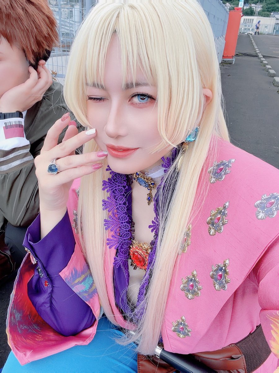 nikeiji's tweet photo. brmy強行部
🌹ミカさんやらせて頂きました！
みなさん本当に素敵で最高だった〜...！✨雫さん撮影本当にありがとうございました！✨👏🏻
#ウイコス16  #brmy_cos https://t.co/zGfo6geeIM
