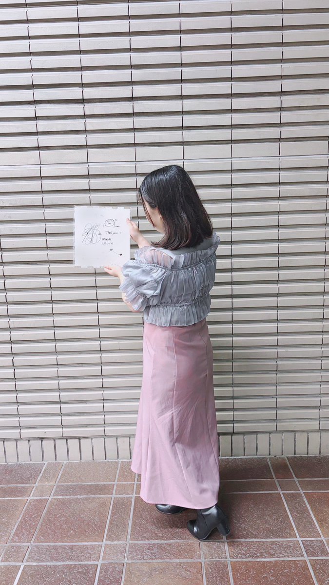 lvhnn00's tweet photo. ひなのちゃん、リアミと初めてのリアルサイン会ありがとう🥹💕
ずっとひなのちゃんのそばにいるからね❣️❣️だいすき(ᴗ͈ˬᴗ͈)♡
#日向坂46_Kindoflove #リアルサイン会
#上村ひなの https://t.co/0pycekKW6Y