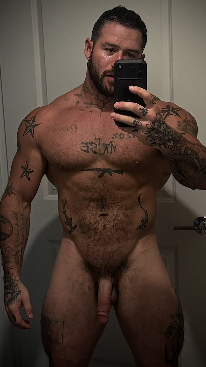 luvs477's tweet photo. Start edging cause tonight your getting bred 😈 RT if you can last all day until we meet https://t.co/bvxnd6JNIj