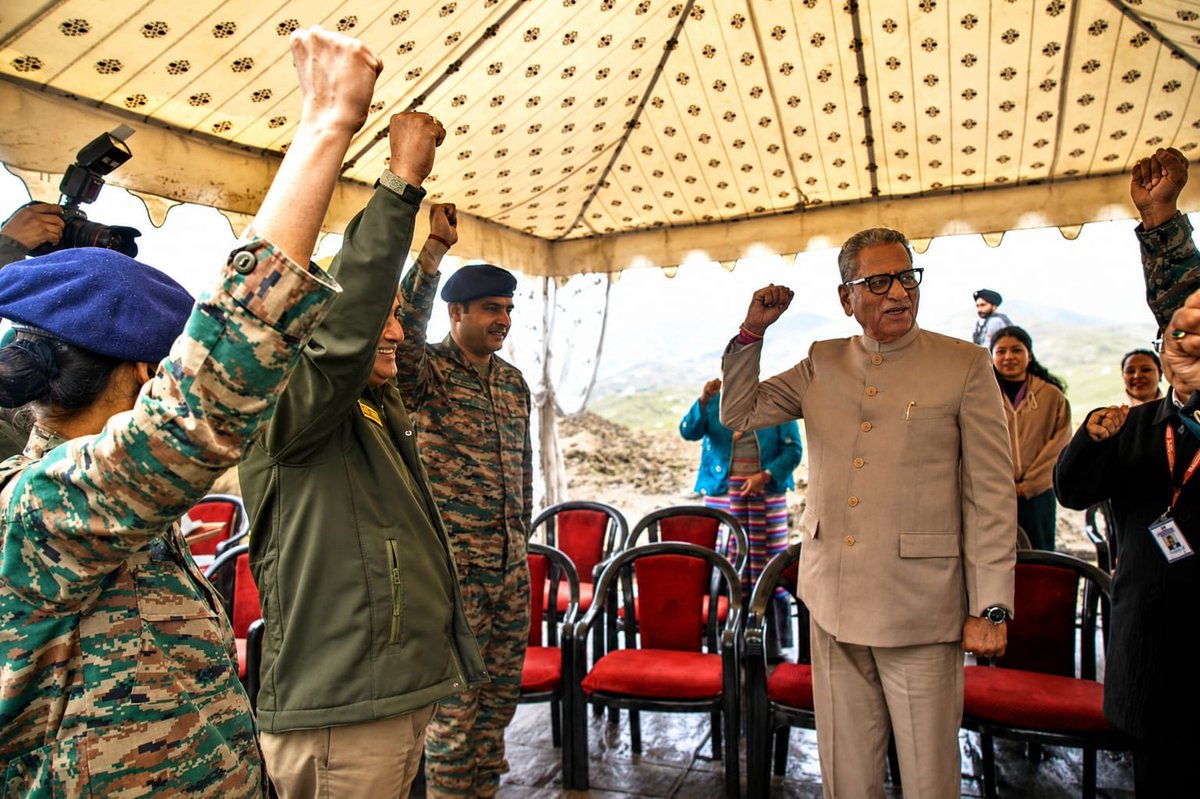 BROindia's tweet photo. #BROIndia #ProjectSwastik #StrategicRoads #BorderInfrastructure #NationFirst #Sikkim

🇮🇳 Building Roads. Securing Borders.

Hon'ble Governor of Sikkim, Shri Om Prakash Mathur, visited a strategic road project under Project Swastik@BRO and appreciated the dedication and indomitable spirit of BRO for keeping this strategically vital project ahead of schedule.

He also lauded Hav Rajpal Singh, Plant Operator, 130 RCC, whose relentless efforts in challenging terrain exemplify the courage, commitment and selfless service of every BRO Karmayogi.

Every road built by BRO strengthens the Nation's borders.

JAI HIND 🇮🇳
@rajnathsingh
@sethsanjayMP 
@governorsikkim 
@adgpi