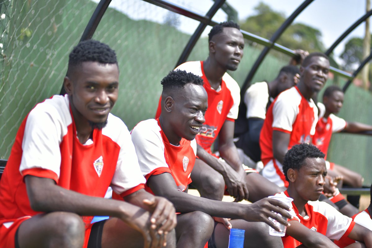 UPPC_FC's tweet photo. Spirits high 😊
Focus Clear ✅
The Printers are ready to give their all in tomorrow’s FUFA Super 8 clash. ⚽🔥
#GoPrinters
#FUFASuper8 https://t.co/2eGSw4JXIe