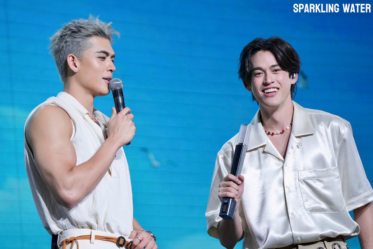 spark_wtr's tweet photo. Hey hey☺️🤫

#JossGawinConcert 
#JossGawin #GawinCaskey #JossWayar https://t.co/DvIGeuoFPI