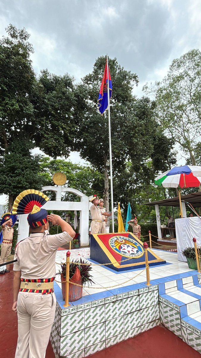 2ndapbn's tweet photo. The 74th Raising Day of 2nd Assam Police Battalion, Makum was celebrated today, commemorating the Battalion's legacy of dedication, discipline, courage, and service to the people of Assam.
@CMOfficeAssam
@assampolice
@DGPAssamPolice https://t.co/bBmH6ikBe7