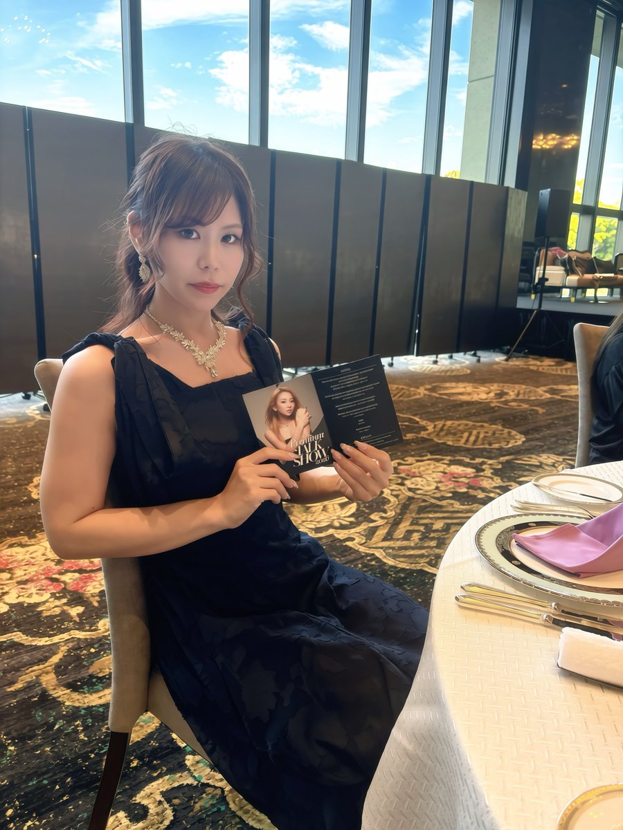 m_chun06's tweet photo. くぅちゃんプレミアムトークショー🫶🏻🩷

幸せ時間でした💗

キングダムツアーますます楽しみ😌

交流してくれた組員さんありがとうございました💕

来年までに自分自身もさらにブラッシュアップしたい！！ https://t.co/lw5dYtDpXA