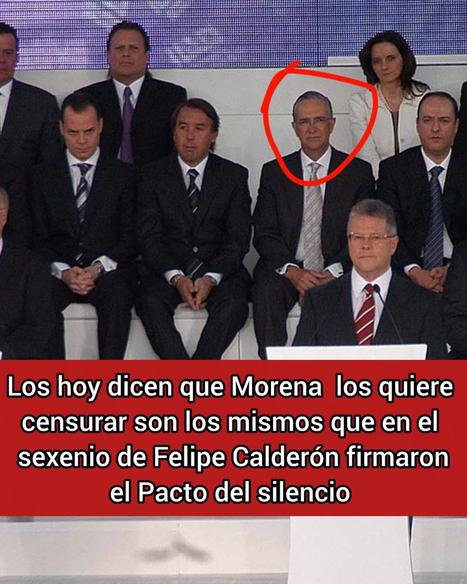 tori_noticias's tweet photo. Con Calderón firmaron un acuerdo para "regular" la cobertura de la violencia y nadie gritó "¡censura!".

Hoy, los mismos que callaron entonces se rasgan las vestiduras por la Ley del Derecho de las Audiencias. 🤡🤡🤡

Al parecer, la censura solo molesta cuando deja de ser negocio https://t.co/RPnbEDWxJ7