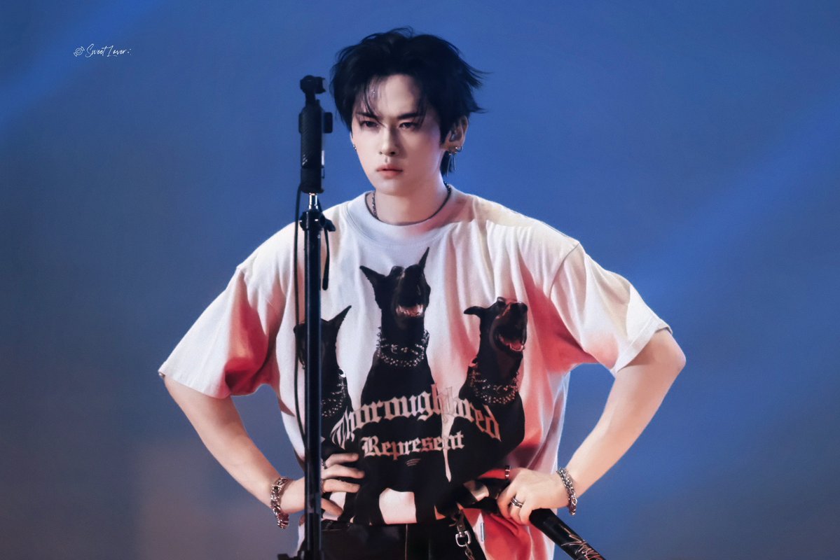SweetLover_1025's tweet photo. 260801 RUN IT Seoul D4

#Straykids #스트레이키즈  
#Leeknow #리노 https://t.co/Cnd0qDbWR2