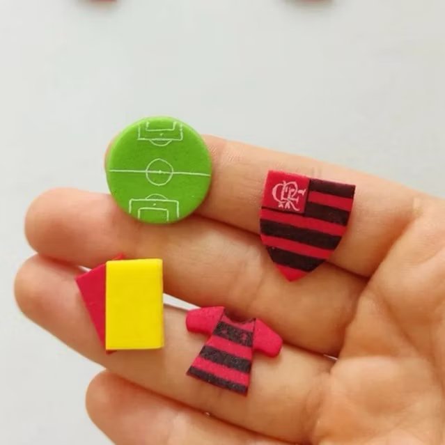 FlamenGOL_81's tweet photo. Isso aqui pra festa no tema do Flamengo ou qualquer outro time fica perfeito demais!! 

Não quero outra vida mais https://t.co/WIuMccZnfs