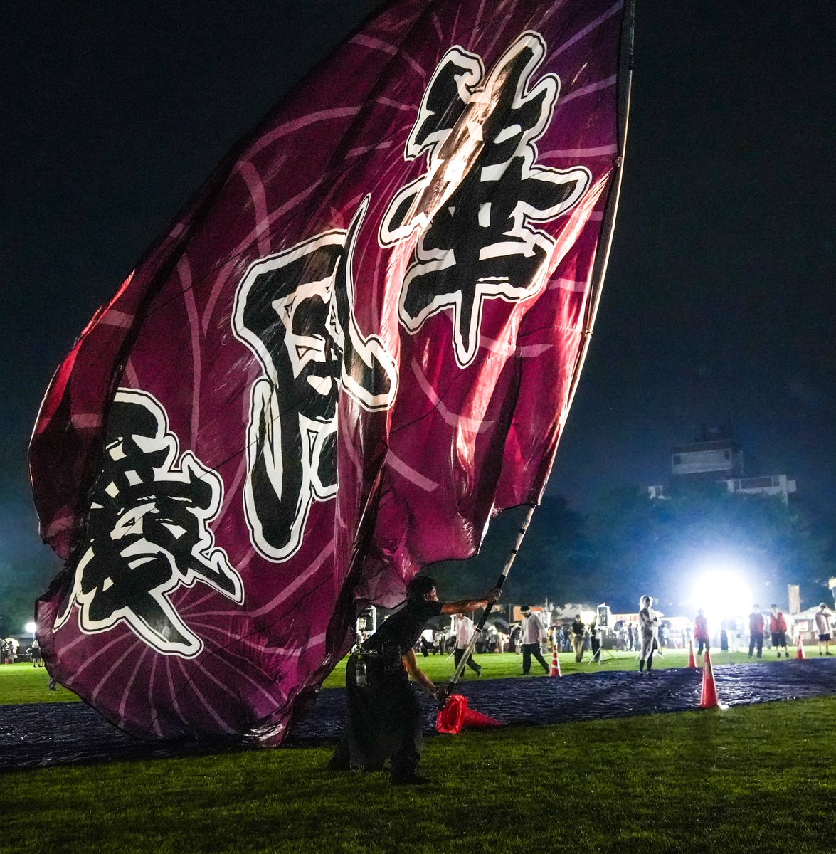 hiro_jure's tweet photo. 第40回菖蒲カーニバル2026✨
華風舞🌸
旗🏴
大雨の中の大旗振り‼️
カッコよかったよー👍
#菖蒲カーニバル
#華風舞
#よさこい
#旗 https://t.co/LPBdH1EChv