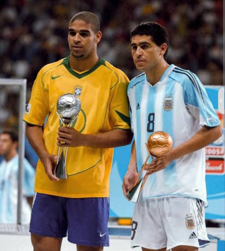 Rano_CFC's tweet photo. I see Adriano

Guess the name of the other player?
Level-Impossible ❌ https://t.co/QZdy2XhMF6
