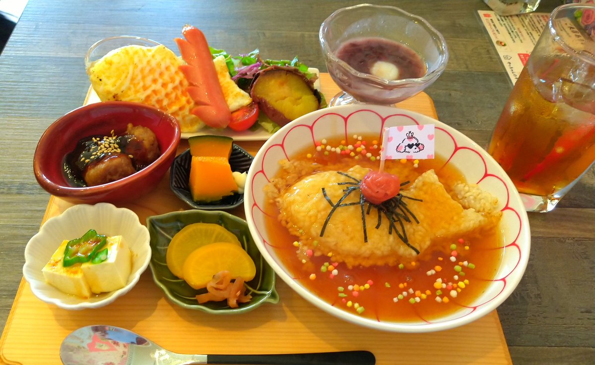 NazoMain's tweet photo. 🤔
2026年8月謎組LINE謎に正解しました！(https://t.co/9Q5S8ns2VX) https://t.co/taxfak45dw