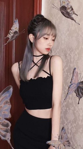yingbojc's tweet photo. 长相清纯甜美的大学生身材优美私下被渣男调教成反差母狗身穿女仆情趣制服露脸深喉��鸡女上位做爱超带感！#清纯女大 https://t.co/nCnSbQoXng