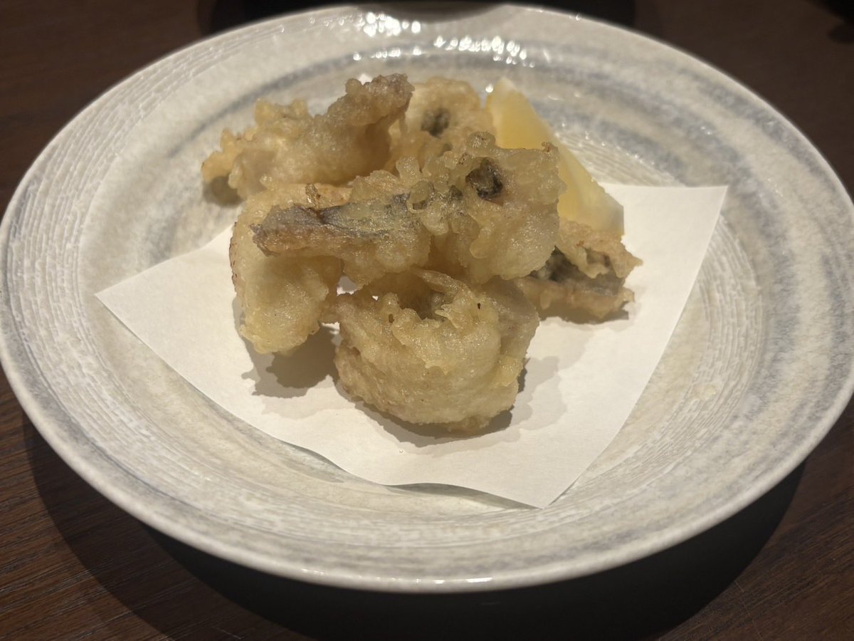 aws_kinpatu's tweet photo. 生しらす丼が食べたくて淡路島へ🐟 https://t.co/HVC2USDVA5