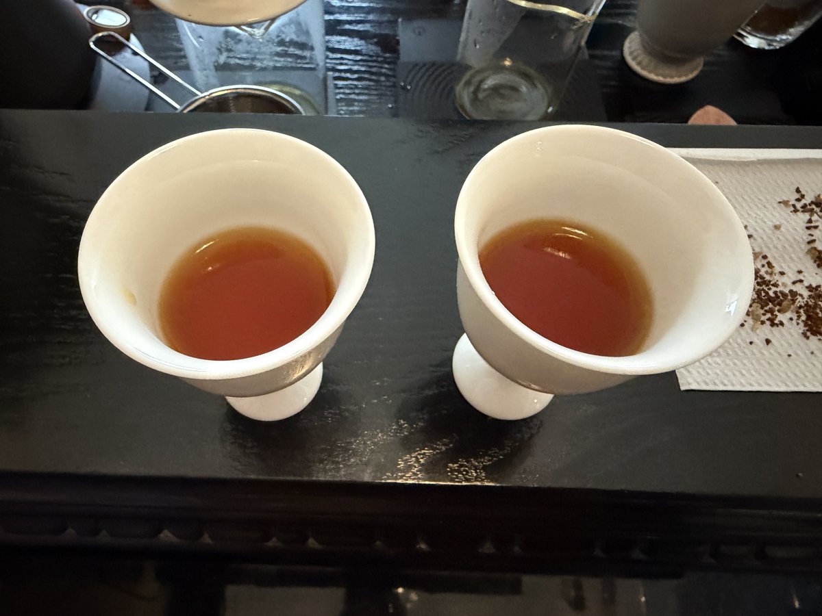 ryohe_kw's tweet photo. zp6,k-ultra,casaで挽目調整後に飲み比べ！k-ultraは11.0〜11.2くらいがよさそう！リアルに「全然違う！」と言ってしまうくらいにはそれぞれ違いがあって面白かったです。相談に乗っていただきありがとうございます🙇🙇🙇 https://t.co/JtwY57rZqO