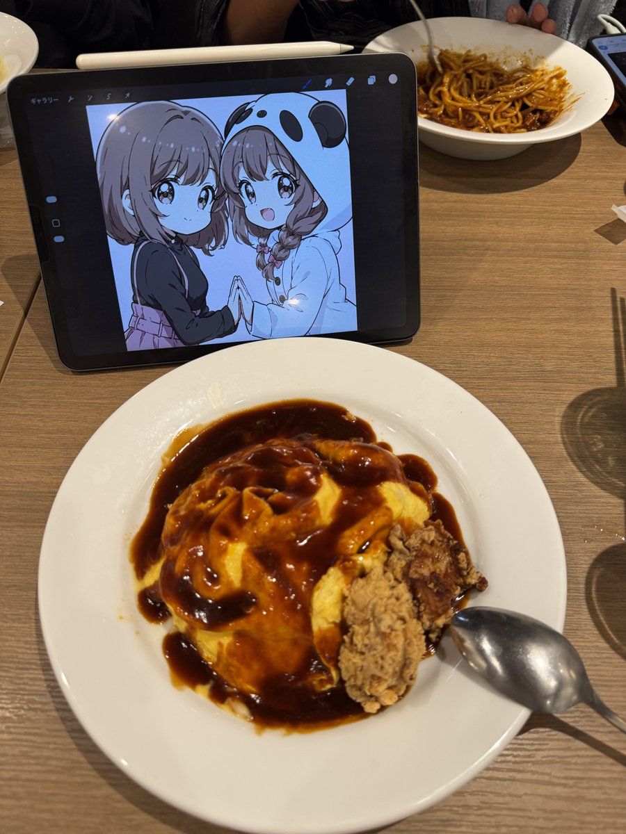 http_kqit0's tweet photo. 本日の夜食
初Benny'sでオムライス食べました
大変美味でした-_-b https://t.co/i6sxzMsNDn