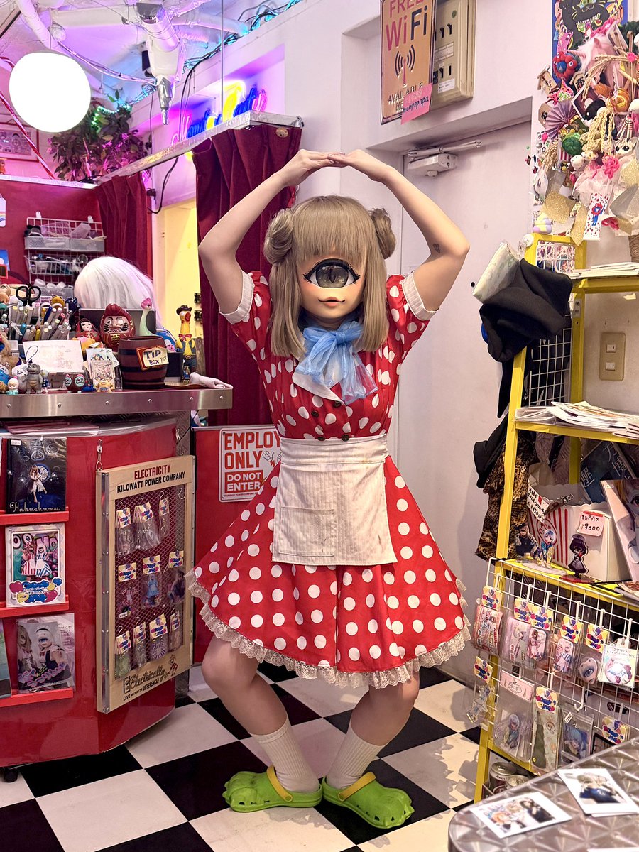 suuuukim's tweet photo. 8周年おめでとうございます！
#monsterparty https://t.co/b2GdPvD6Oh