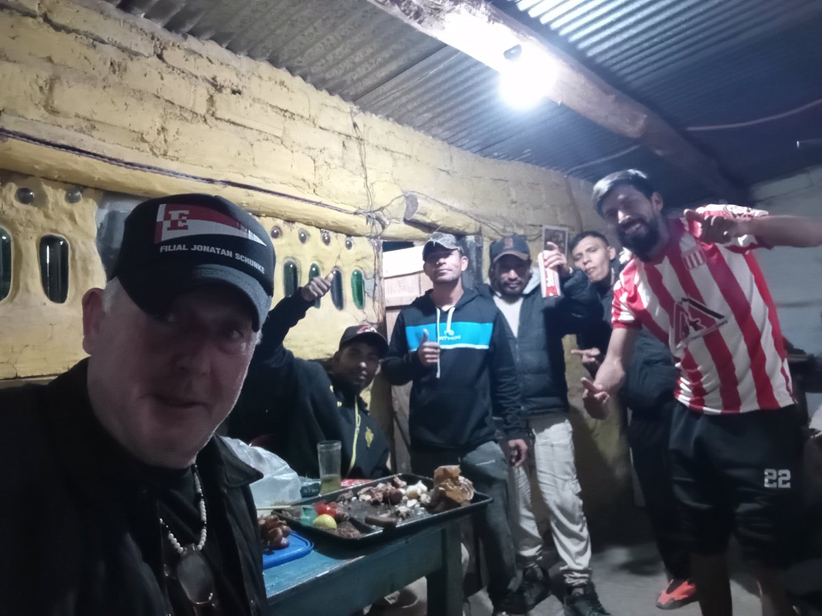 agelves11's tweet photo. Salud amigos! Estudiantes de Tilcara campeón 2026! #FilialJonathanSchunke! #Tilcara #Jujuy #EDLP siempre! 🇦🇹💪🌵 https://t.co/cTOAbu5euN