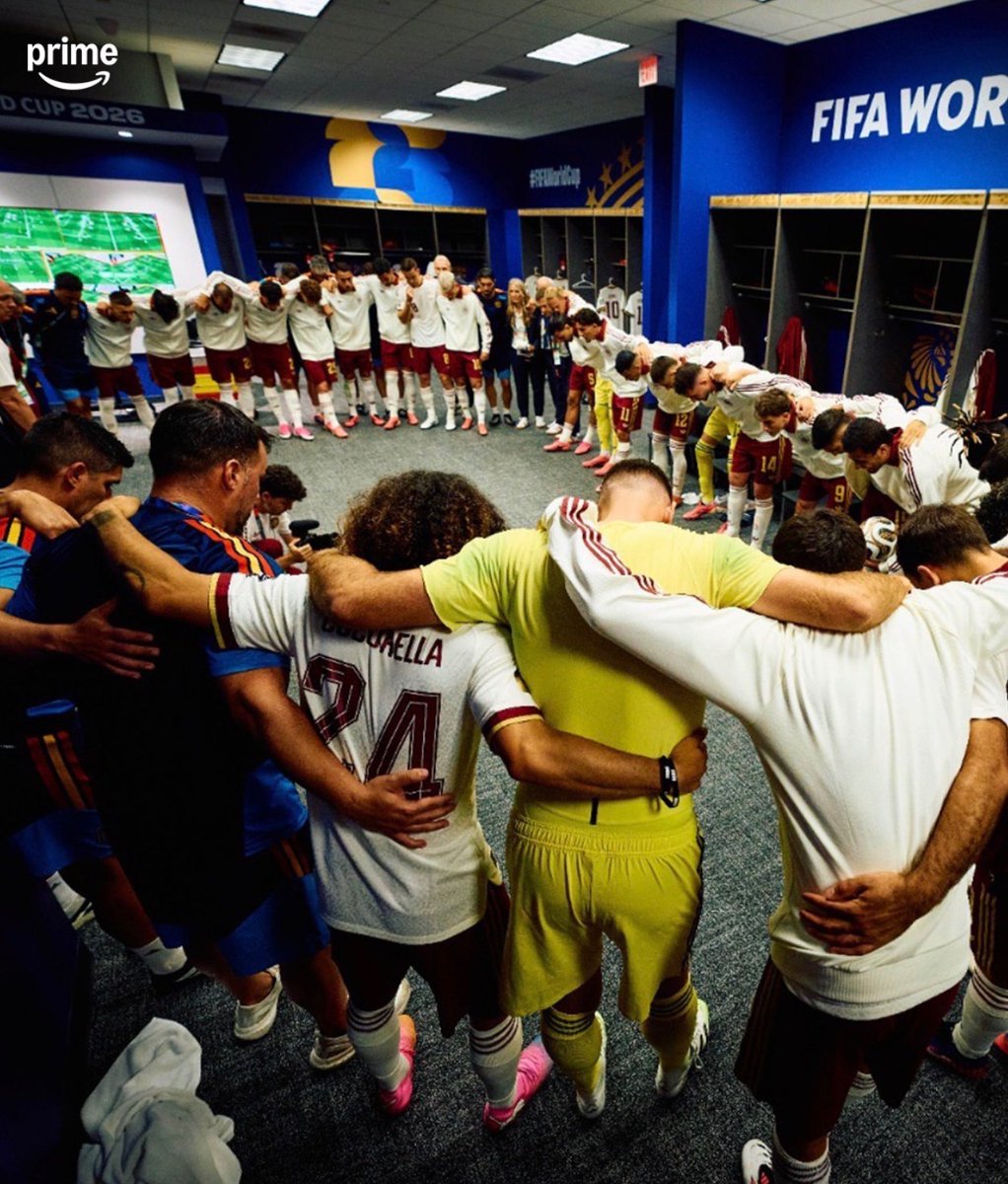 ShadesFrance's tweet photo. 🚨 PRIME VIDÉO annonce la sortie d’une SÉRIE DOCUMENTAIRE sur la VICTOIRE de l’ESPAGNE à la COUPE DU MONDE 🌍🏆

Avec :
▫️4 ÉPISODES 

📆 FIN D’ANNÉE https://t.co/UomZ2E1kwy