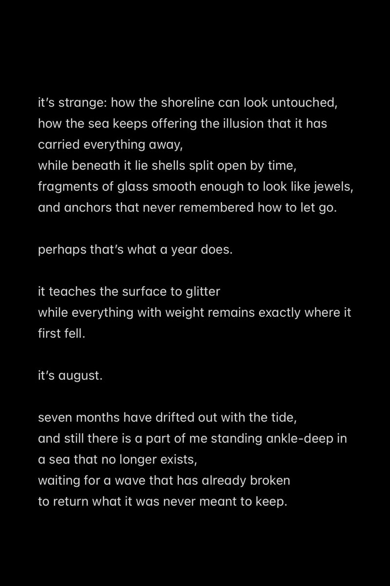 vahlune's tweet photo. long august piece i guess #poetrytwt https://t.co/Ef1c86cB3h