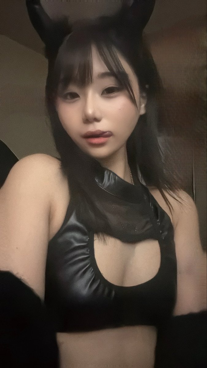 nydmb02's tweet photo. ちっ〇いロリサキュバス♡ https://t.co/6R1yHplyRW