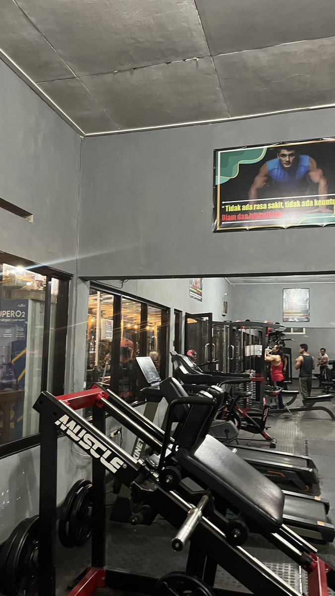 itsndkstya's tweet photo. D-5 ngepush gym🔥🔥 #gaymalang https://t.co/VKIFqrRq5t