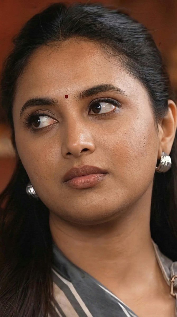 insta_reels_'s tweet photo. @Maayakariii Kanji ah last ah moonji la vtrukulam https://t.co/jJoWJw7ws0