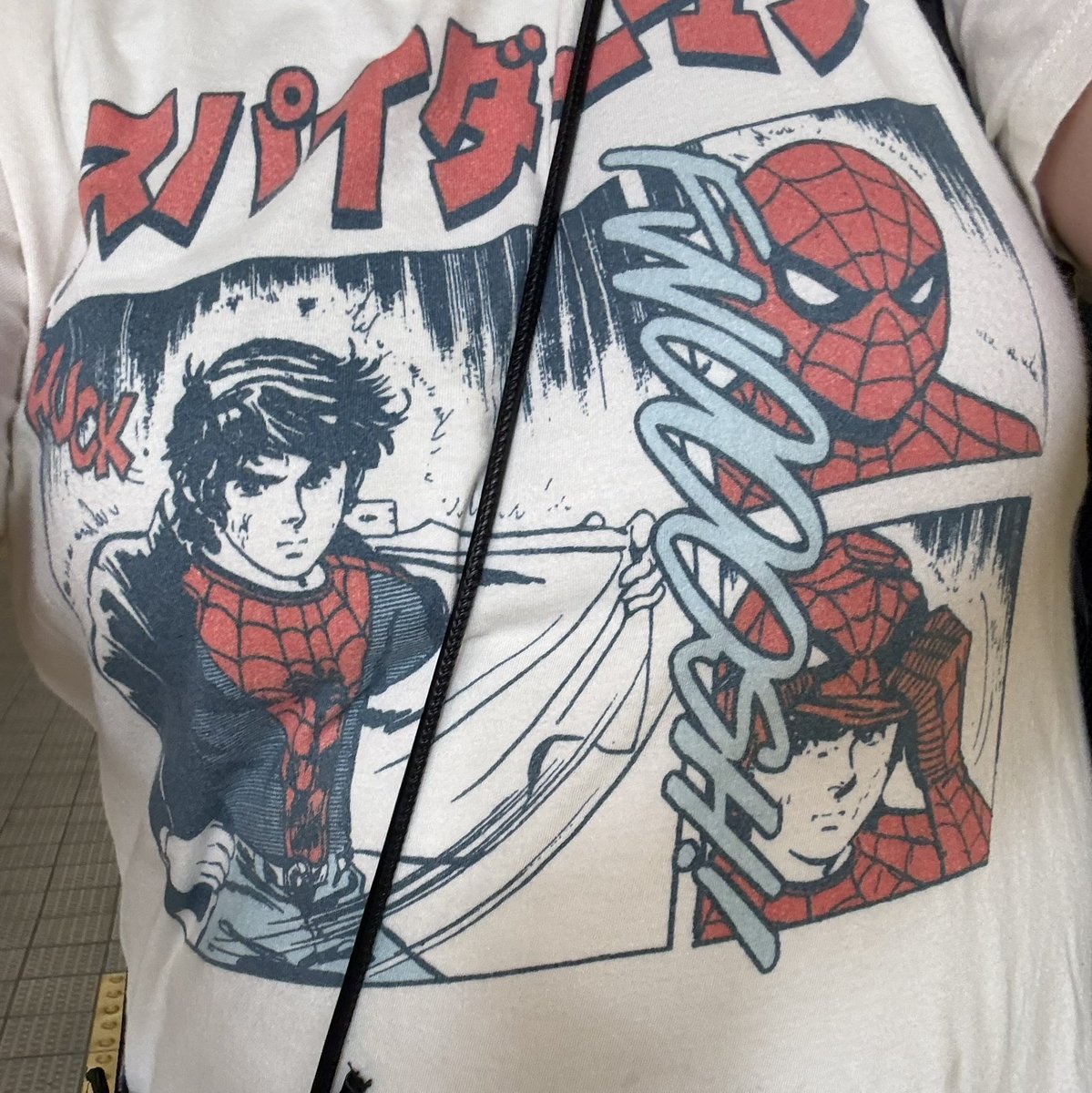 hinagiku666's tweet photo. スパイダーマンBND観てきた！
もう泣きそう。最後のあれは胸熱だった。
そしてみんなスタテン島の借りって？ってみんな言っててちょっと笑った。

Tシャツは池上遼一バージョンで https://t.co/J6Kpf2ZBJu