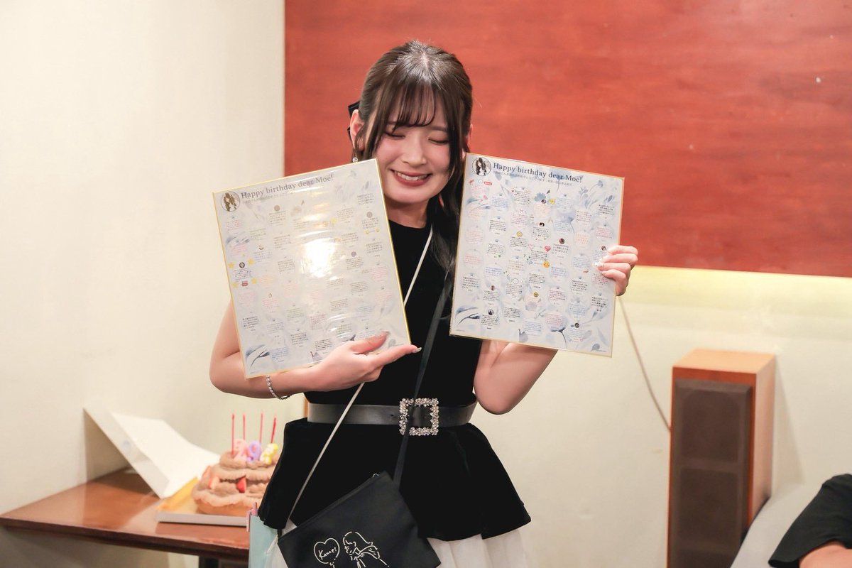 moeogura's tweet photo. #小倉萌生誕祭2026
ありがとうございました！！！

本当にたくさんの方にきていただけて直接おめでとうって言ってもらえてめちゃめちゃ幸せな一日中だったーーー！！💐

スタフラも色紙もたくさんありがとうございます🫶🏻
最高の誕生日でした🎂
これからも役者・モデルとして頑張ります！！ https://t.co/4Y9NycTQ7x