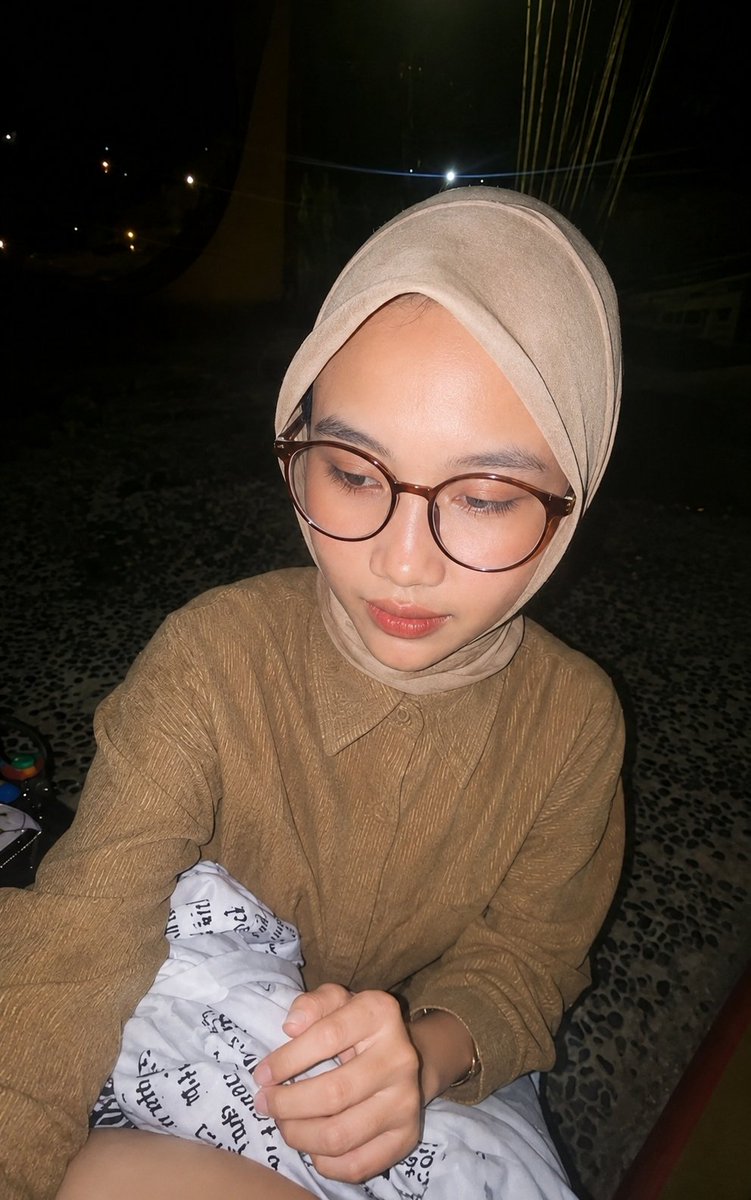 nftoha16's tweet photo. Sampai ke hutan biar gak ketahuan

https://t.co/Zi3fD13BS0

https://t.co/HUsrq4ecRJ

https://t.co/QQVykiA3Q3

https://t.co/An84jBzq8L

#videy #videyco #videyviral #aceimg #viral https://t.co/3MvvMBuoyL