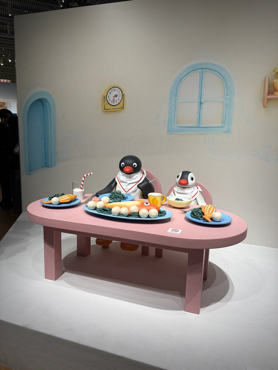 shu_range's tweet photo. ピングー展楽しかった〜🐧
買えなかったグッズあるから通販やってくれ〜 https://t.co/dtjiAWgSMW