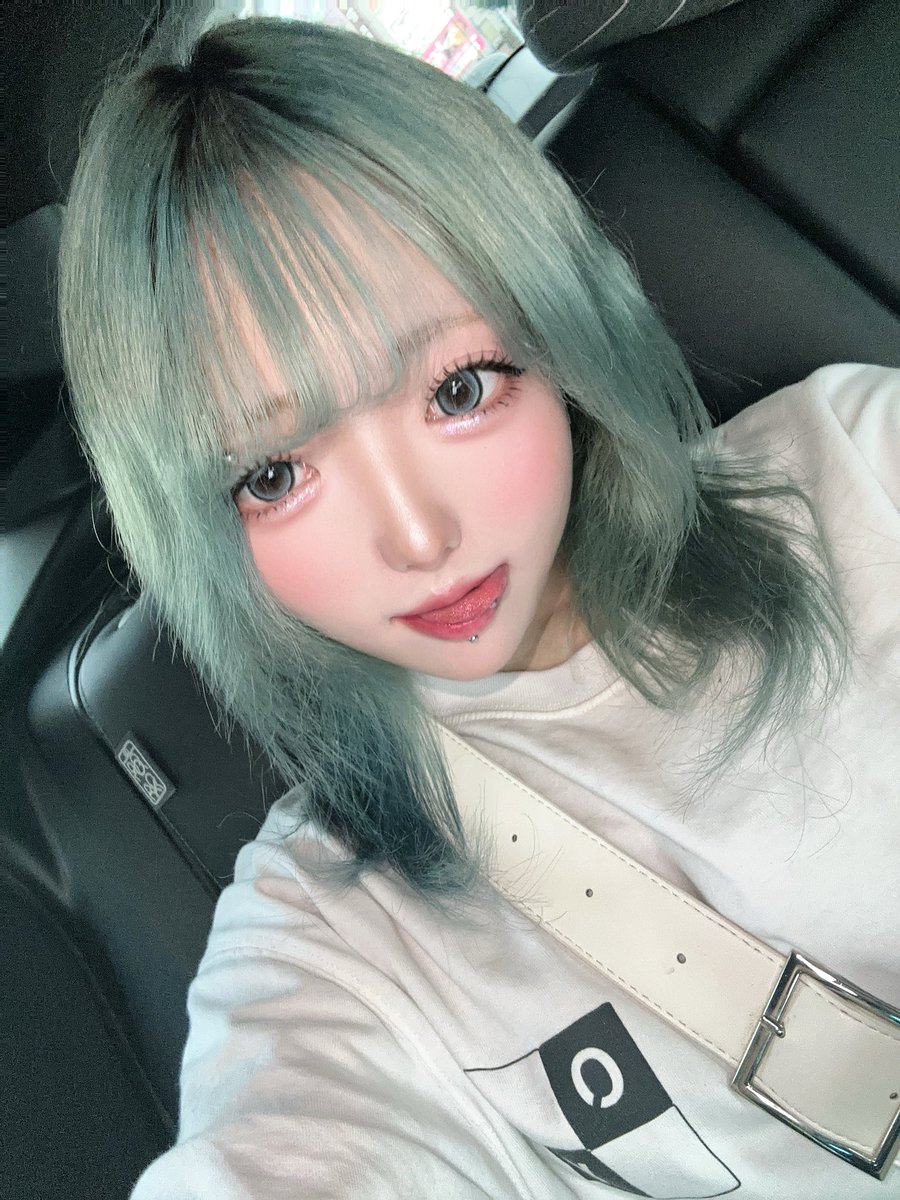 _vvxu22's tweet photo. にゃんころりーん https://t.co/n1xswP0SsS